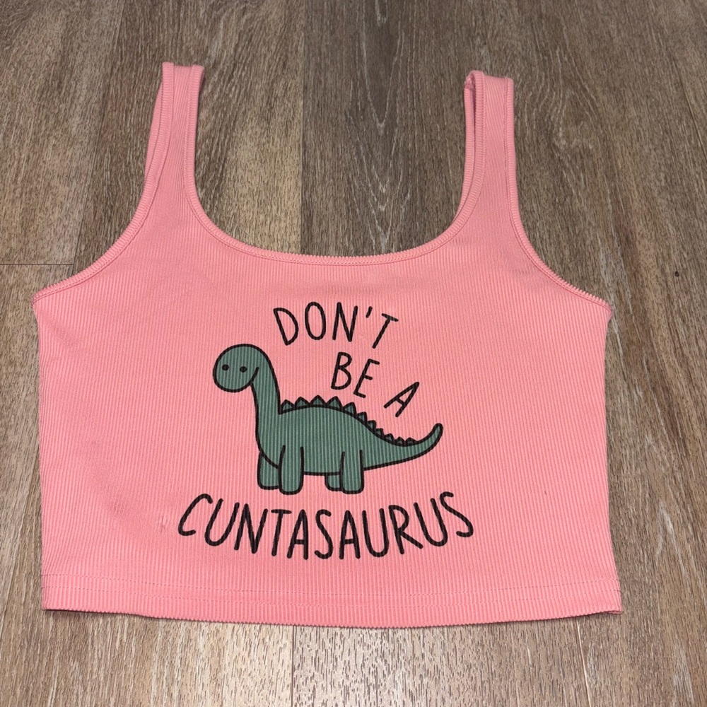 SHEIN Pink Graphic Crop Top